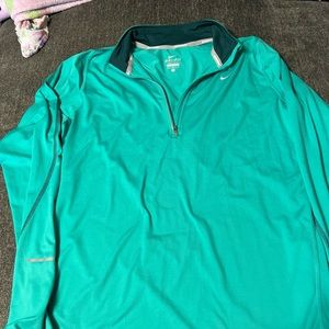 Nike pullover